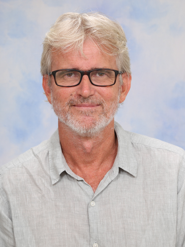 Associate Professor Jeffrey Warner